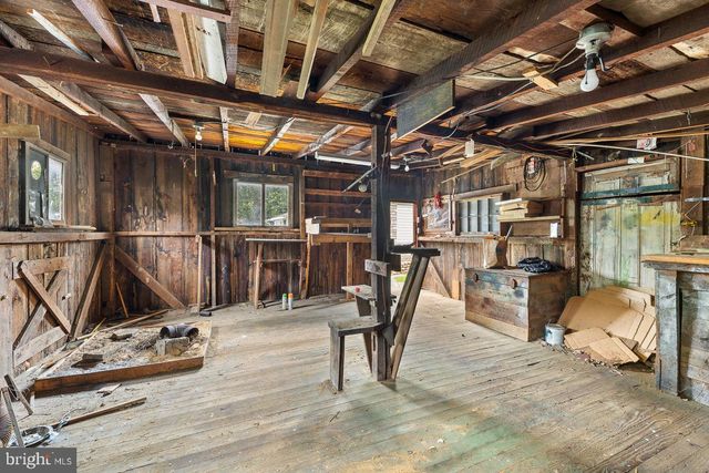 304 WATER ST, Edinburg, VA 22824