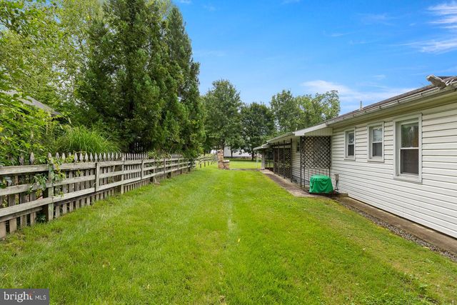 304 WATER ST, Edinburg, VA 22824