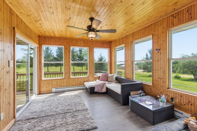 13875 Delaware Street, Crown Point, IN 46307