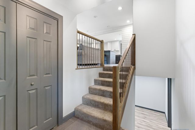 13875 Delaware Street, Crown Point, IN 46307