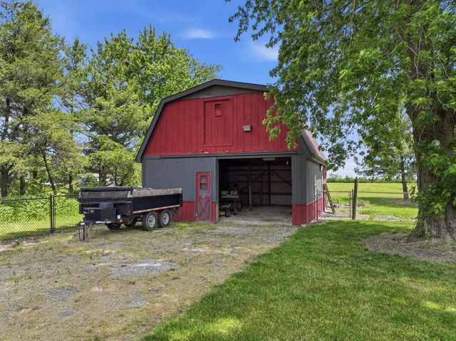13875 Delaware Street, Crown Point, IN 46307
