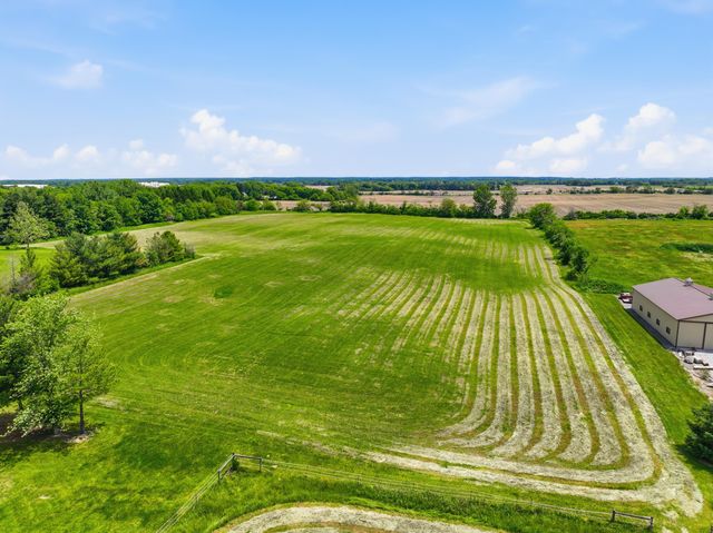 13875 Delaware Street, Crown Point, IN 46307