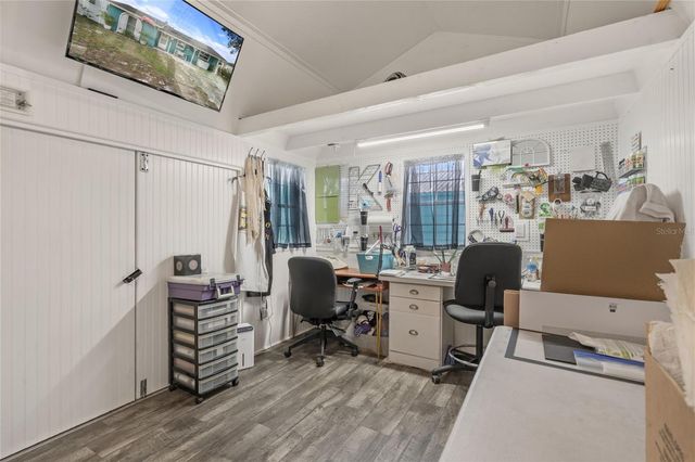 7906 WOODVINE CIRCLE, Tampa, FL 33615