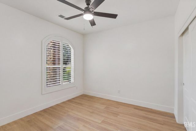 11412 Summit Point Court, Bakersfield, CA 93312