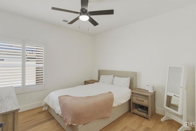11412 Summit Point Court, Bakersfield, CA 93312