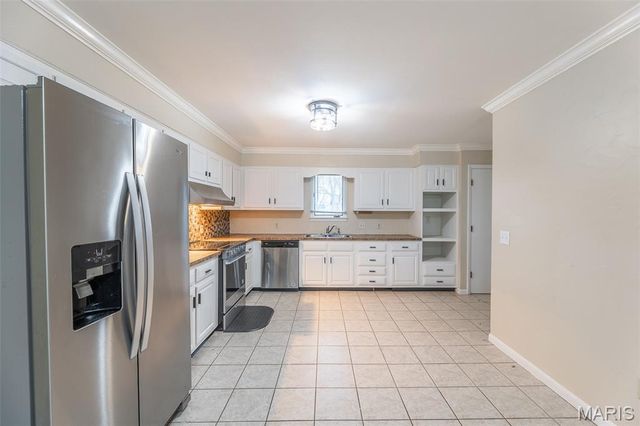 2305 Lee St, Poplar Bluff, MO 63901