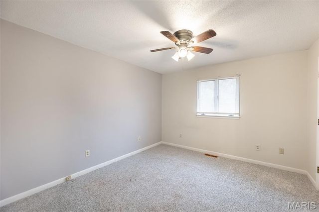 2305 Lee St, Poplar Bluff, MO 63901