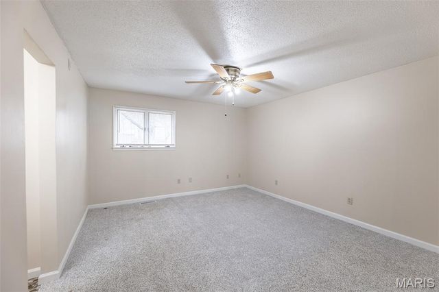 2305 Lee St, Poplar Bluff, MO 63901