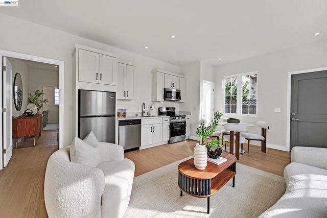 4759 Valpey Park Ave, Fremont, CA 94538