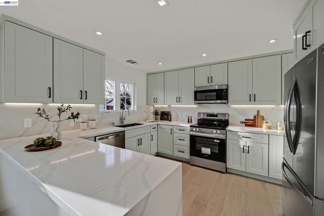 4759 Valpey Park Ave, Fremont, CA 94538