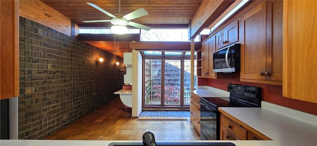 816 Larchmont Circle, Elmira, NY 14905