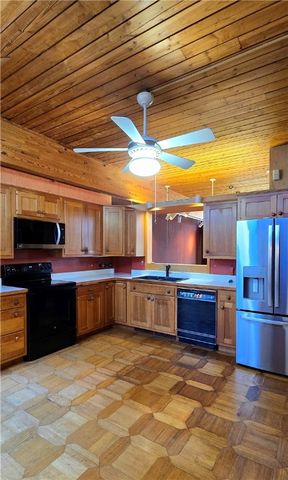 816 Larchmont Circle, Elmira, NY 14905