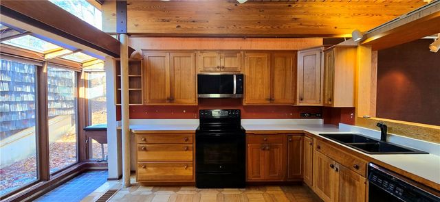 816 Larchmont Circle, Elmira, NY 14905