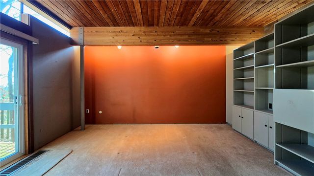 816 Larchmont Circle, Elmira, NY 14905