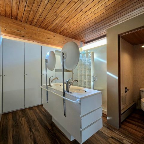 816 Larchmont Circle, Elmira, NY 14905