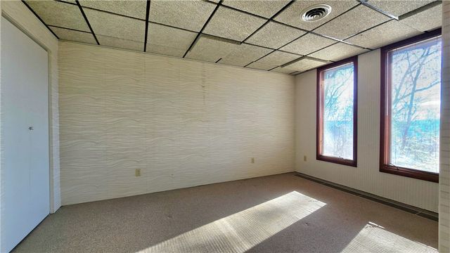 816 Larchmont Circle, Elmira, NY 14905