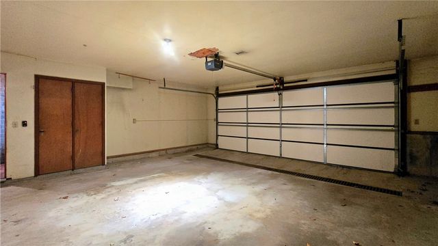 816 Larchmont Circle, Elmira, NY 14905