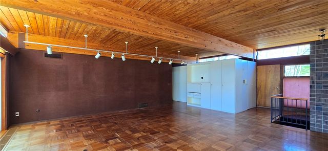 816 Larchmont Circle, Elmira, NY 14905