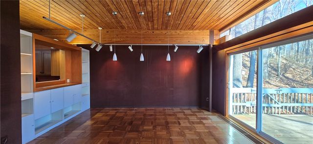 816 Larchmont Circle, Elmira, NY 14905