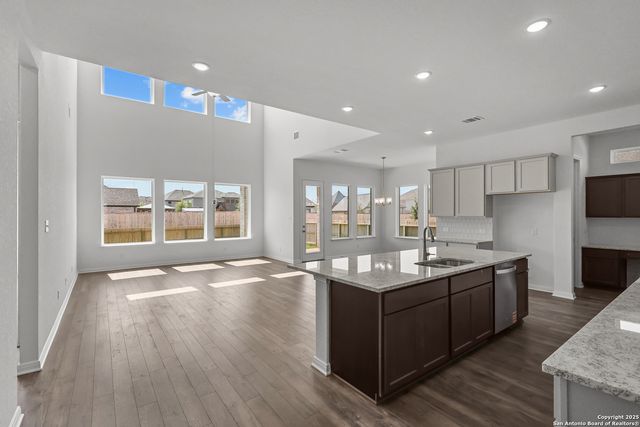 9602 Pioneer Junction, San Antonio, TX 78254