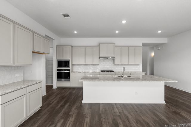 9602 Pioneer Junction, San Antonio, TX 78254