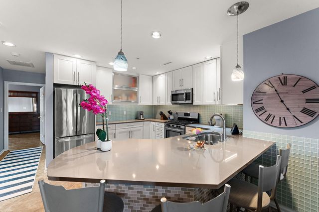 110 Lake Shore Drive B, Michigan City, IN 46360