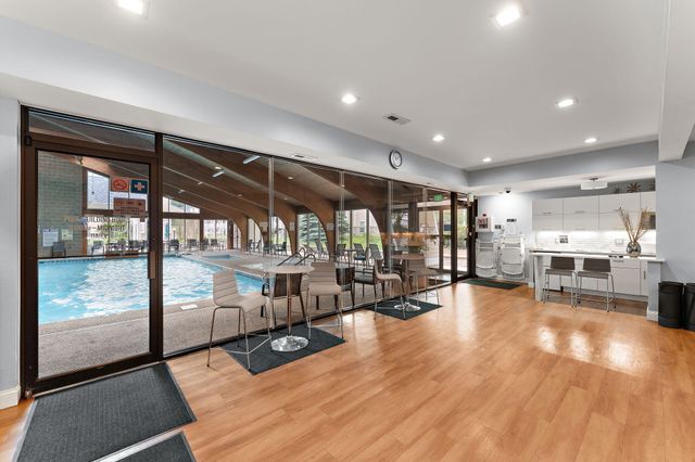 110 Lake Shore Drive B, Michigan City, IN 46360