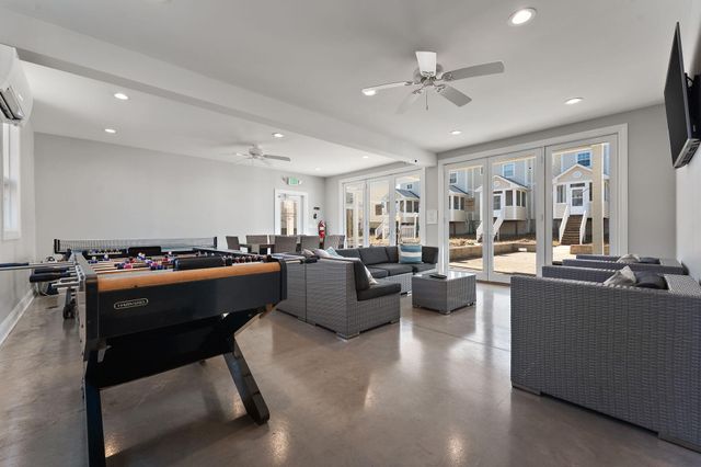 110 Lake Shore Drive B, Michigan City, IN 46360