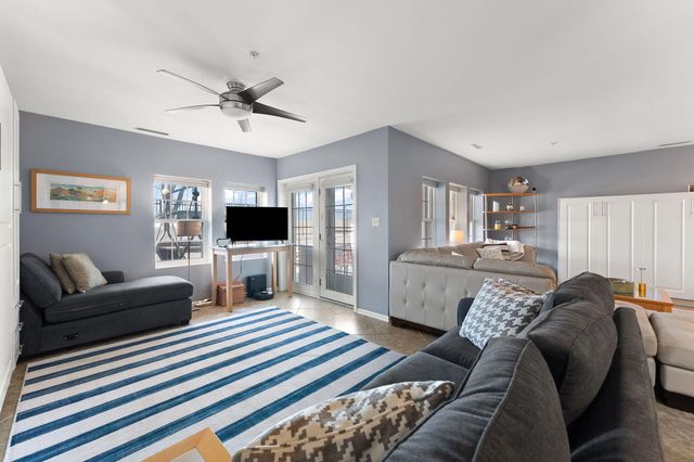 110 Lake Shore Drive B, Michigan City, IN 46360