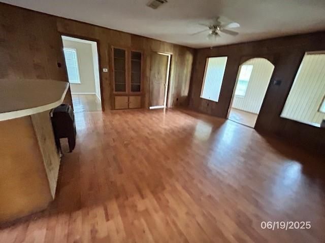 501 S 15th Street, Seadrift, TX 77983