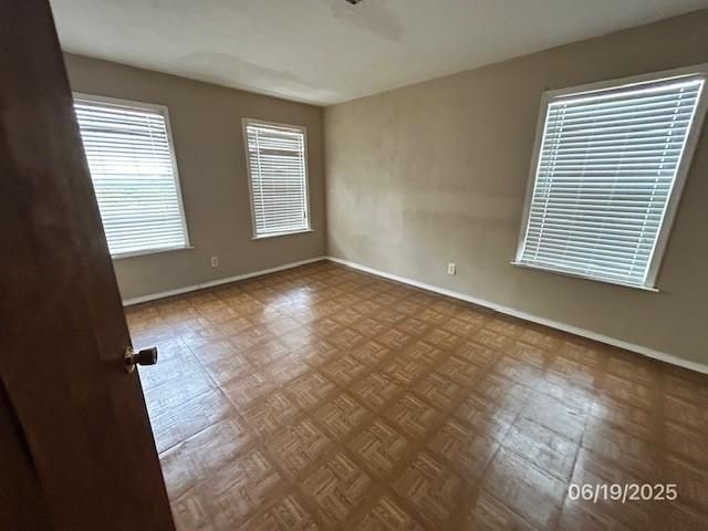 501 S 15th Street, Seadrift, TX 77983