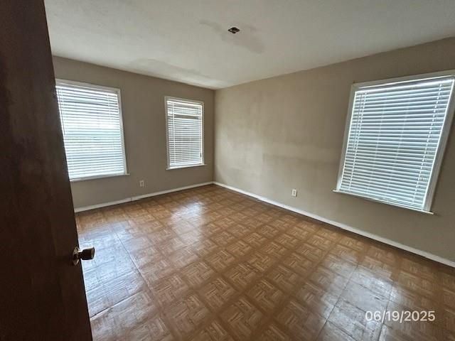 501 S 15th Street, Seadrift, TX 77983