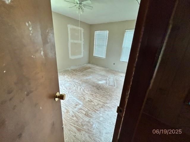 501 S 15th Street, Seadrift, TX 77983