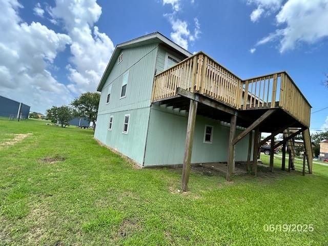 501 S 15th Street, Seadrift, TX 77983