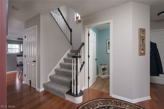 33011 Heartwood Avenue, Avon, OH 44011