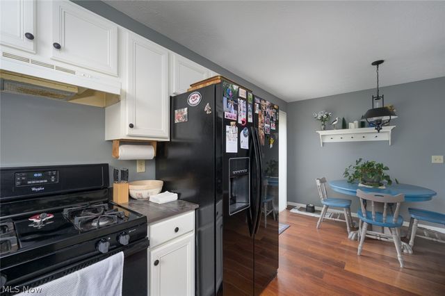 33011 Heartwood Avenue, Avon, OH 44011