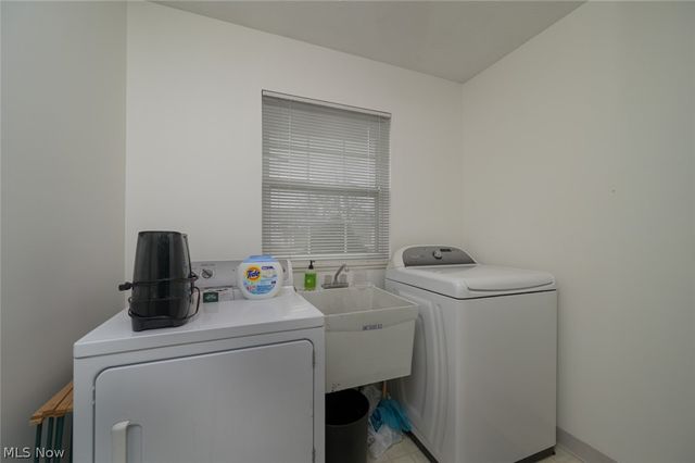 33011 Heartwood Avenue, Avon, OH 44011