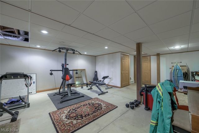 33011 Heartwood Avenue, Avon, OH 44011