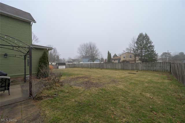 33011 Heartwood Avenue, Avon, OH 44011