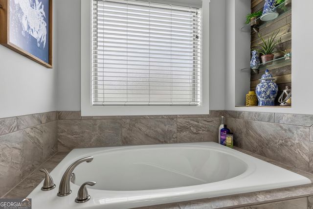 1627 Highland Creek Drive, Monroe, GA 30656