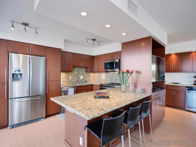 1770 Avenida del Mundo 608, Coronado, CA 92118