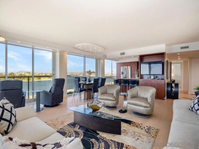 1770 Avenida del Mundo 608, Coronado, CA 92118