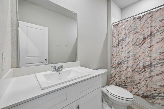 1361 Dillard Creek Drive, Fort Worth, TX 76247