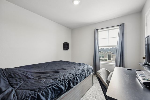 1361 Dillard Creek Drive, Fort Worth, TX 76247