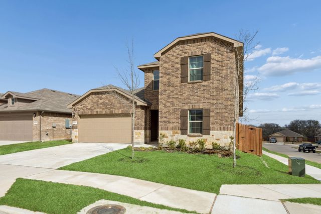 1361 Dillard Creek Drive, Fort Worth, TX 76247