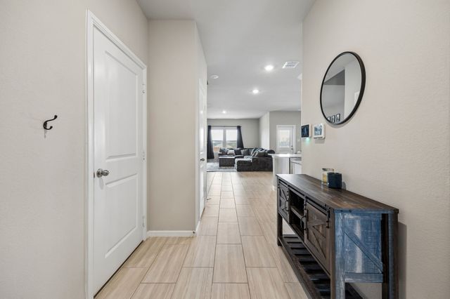 1361 Dillard Creek Drive, Fort Worth, TX 76247