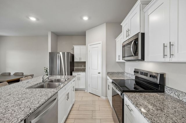 1361 Dillard Creek Drive, Fort Worth, TX 76247