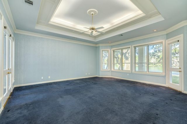 3 Bayou Road, Lake Jackson, TX 77566