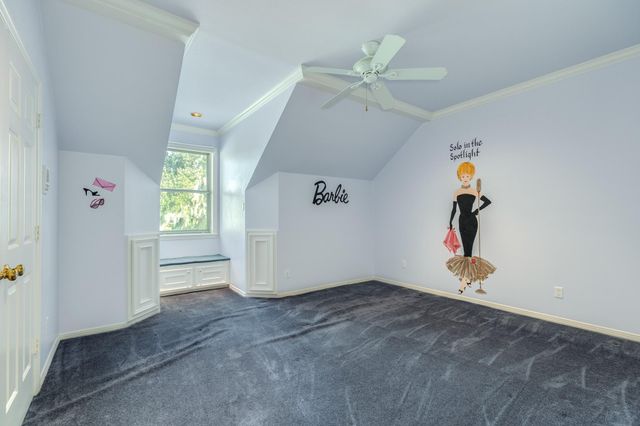 3 Bayou Road, Lake Jackson, TX 77566