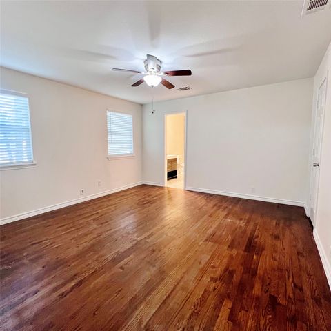 1903 Dryden Drive, Dallas, TX 75211